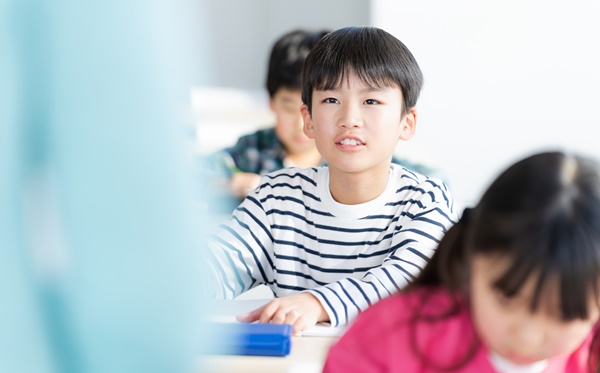 小学生の集団指導コース 学力の土台を作る 通常授業